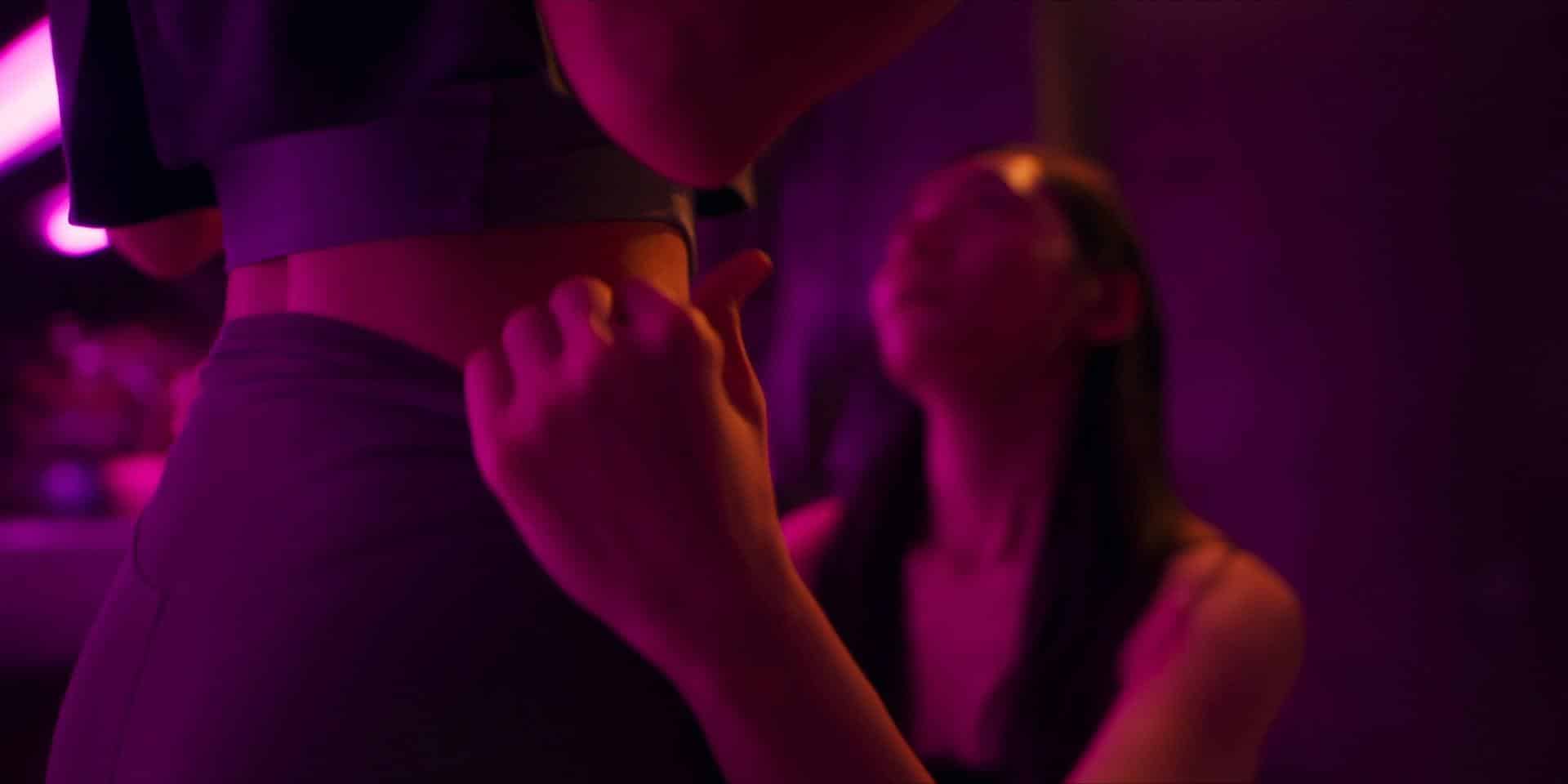 Park Ji-hyun and Cho Yeo-jeong Intimate Scene